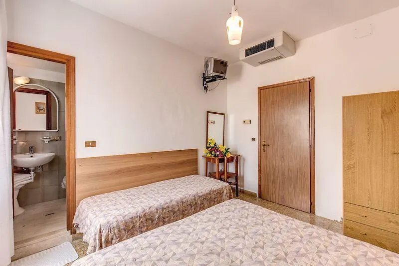 Hotel Manzoni Lido di Jesolo Italy